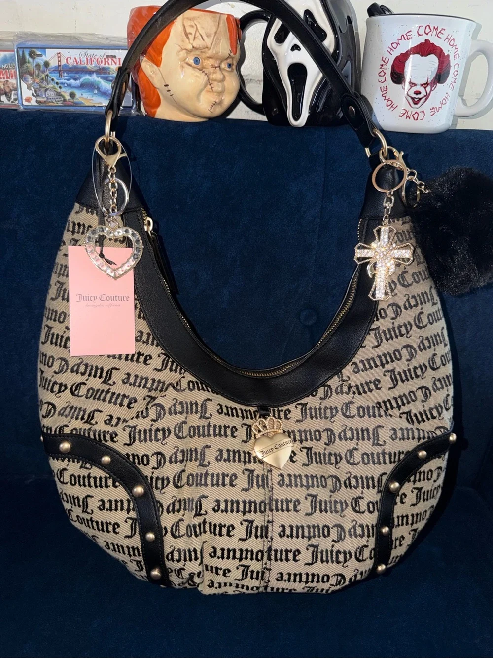 Juicy Couture Black & Beige Logo Hobo Bag really nice large size hand juicy bag